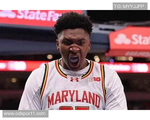 奎因砍下33分10篮板10助攻4盖帽成新秀之星追平乔丹传奇表现