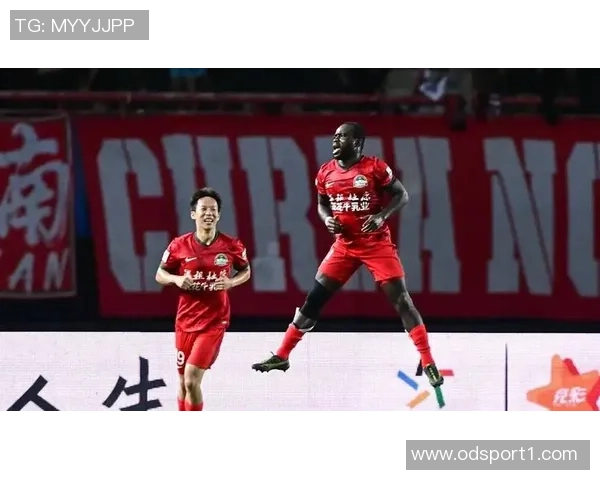 阿奇姆彭获河南队续约合同有望开启职业生涯第三个赛季 阿奇姆彭获河南队续约合同有望开启职业生涯第三个赛季