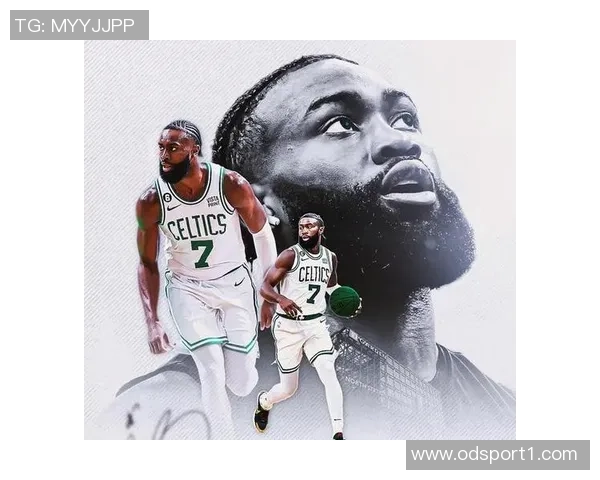 杰伦布朗半场表现平平7投3中三分命中率高但仅得8分助力球队需更努力 杰伦布朗半场表现平平7投3中三分命中率高但仅得8分助力球队需更努力