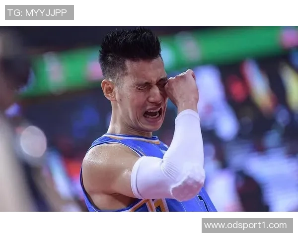 林书豪感恩球迷支持表达对大家长久陪伴的深切感谢 林书豪感恩球迷支持表达对大家长久陪伴的深切感谢